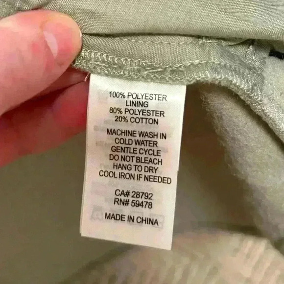 NWOT Sage Green Fleece Button Down Size Small - Picture 6 of 6